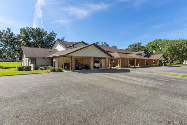 340 E Glassboro Court 4B, Hernando, FL 34442