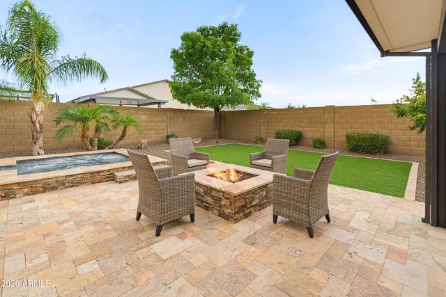 18403 W COLTER Court, Litchfield Park, AZ 85340