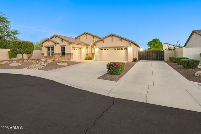 18403 W COLTER Court, Litchfield Park, AZ 85340