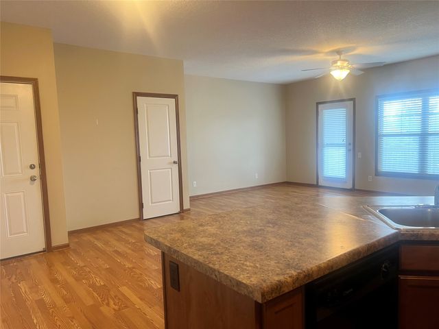 2602 NE Oak Drive 6, Ankeny, IA 50021