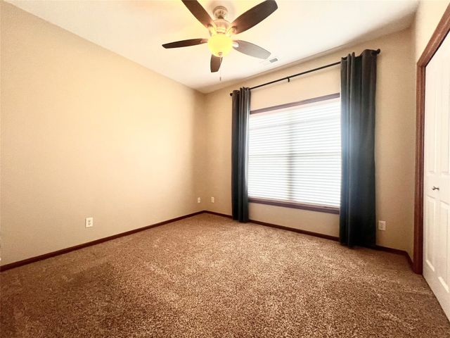 2602 NE Oak Drive 6, Ankeny, IA 50021