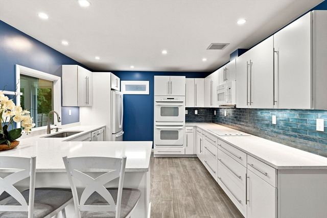 48 Auburndale Road, Marblehead, MA 01945