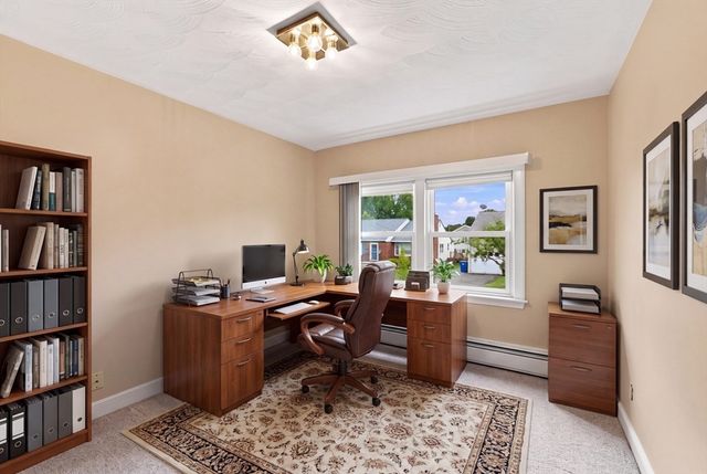 48 Auburndale Road, Marblehead, MA 01945
