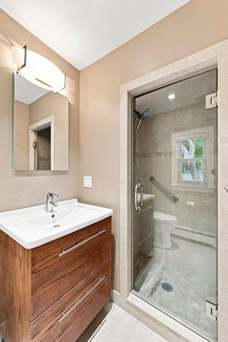 48 Auburndale Road, Marblehead, MA 01945