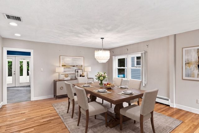 48 Auburndale Road, Marblehead, MA 01945