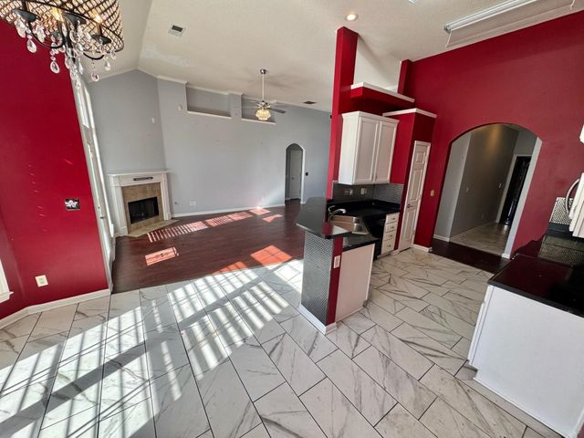 7661 BROOKBRIAR CV, Memphis, TN 38125