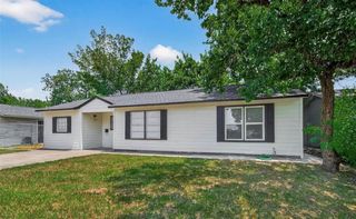 7023 Crestmont Street, Houston, TX 77033