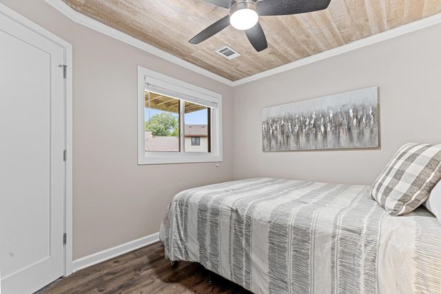 8741 Goldenrod Lane N, Maple Grove, MN 55369