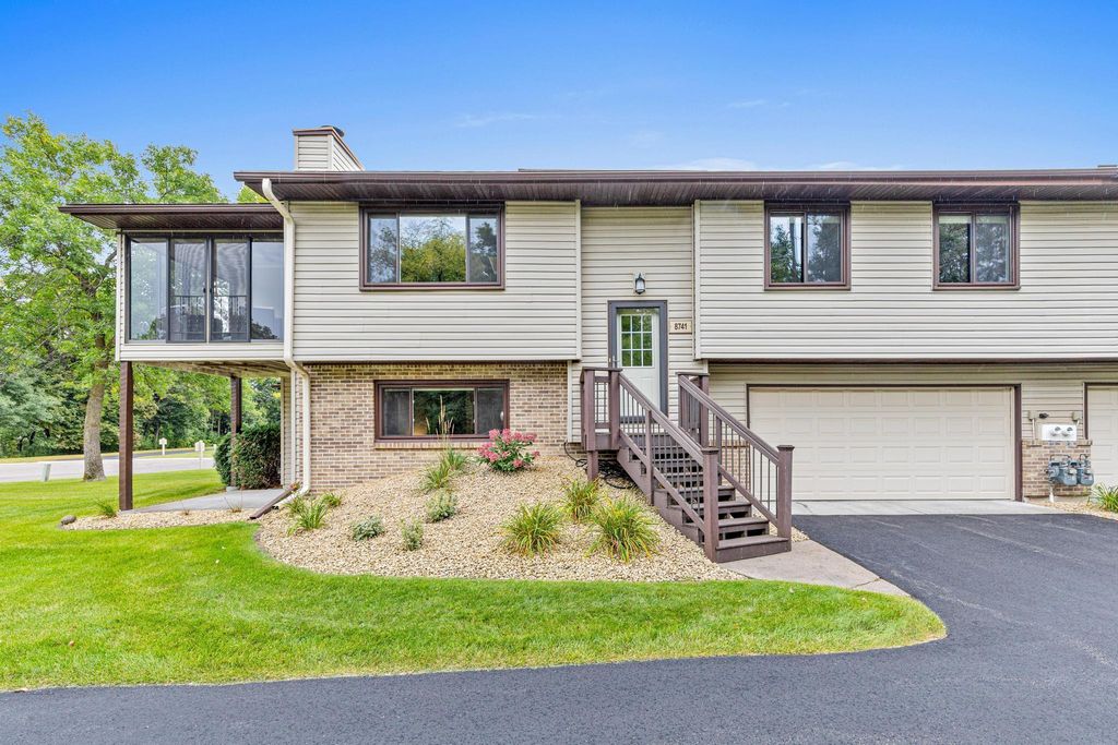 8741 Goldenrod Lane N, Maple Grove, MN 55369