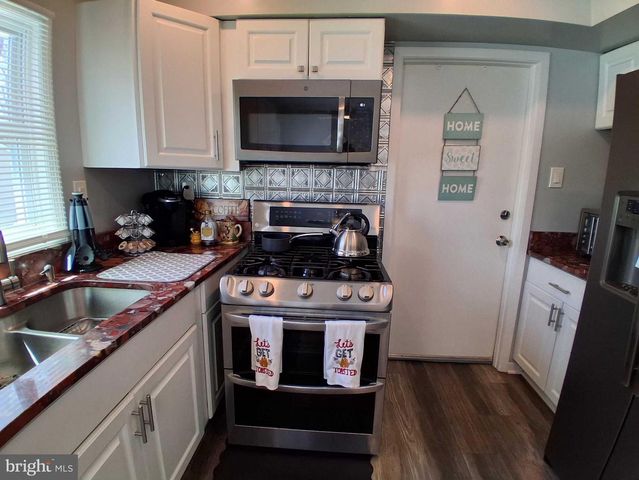 41 EVERGREEN DR, Willingboro, NJ 08046