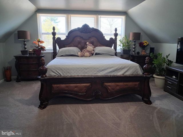 41 EVERGREEN DR, Willingboro, NJ 08046