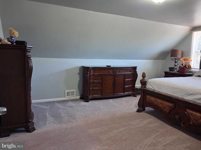 41 EVERGREEN DR, Willingboro, NJ 08046