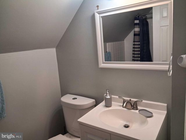 41 EVERGREEN DR, Willingboro, NJ 08046