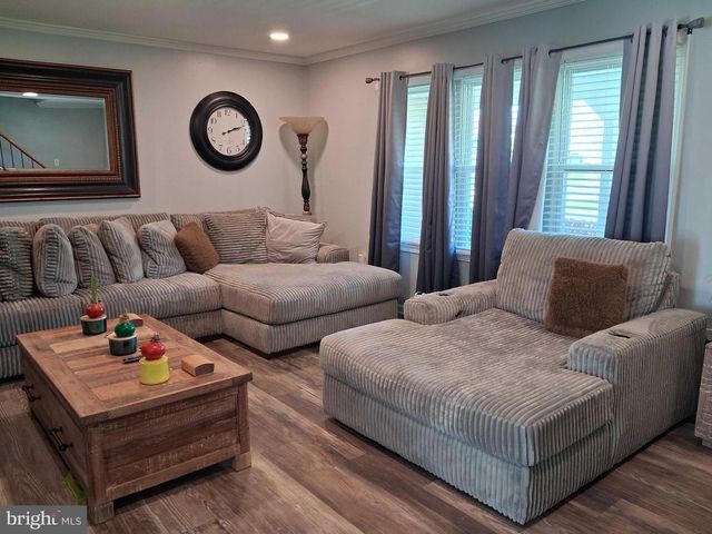 41 EVERGREEN DR, Willingboro, NJ 08046