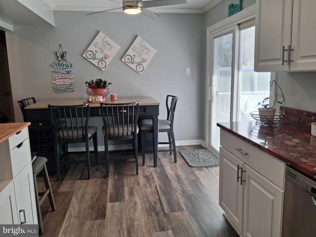 41 EVERGREEN DR, Willingboro, NJ 08046