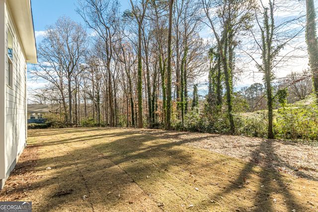 5545 Woodland Drive, Douglasville, GA 30135