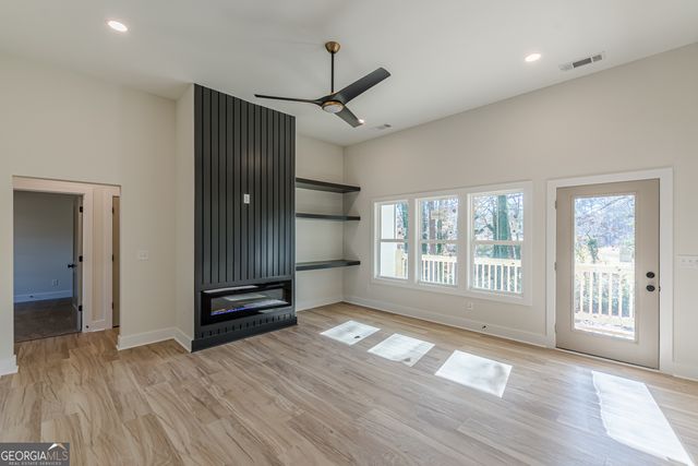 5545 Woodland Drive, Douglasville, GA 30135