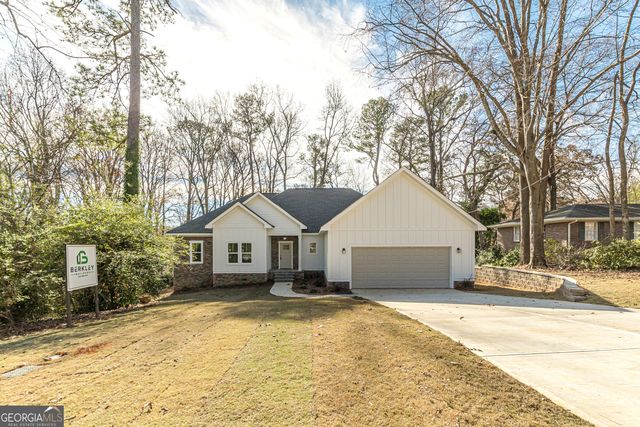 5545 Woodland Drive, Douglasville, GA 30135