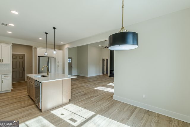 5545 Woodland Drive, Douglasville, GA 30135