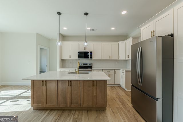 5545 Woodland Drive, Douglasville, GA 30135