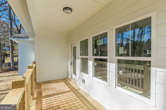 5545 Woodland Drive, Douglasville, GA 30135