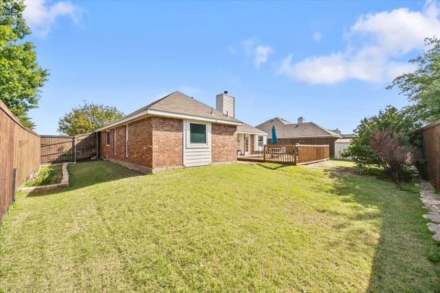 302 Glen Oak Trail, Forney, TX 75126