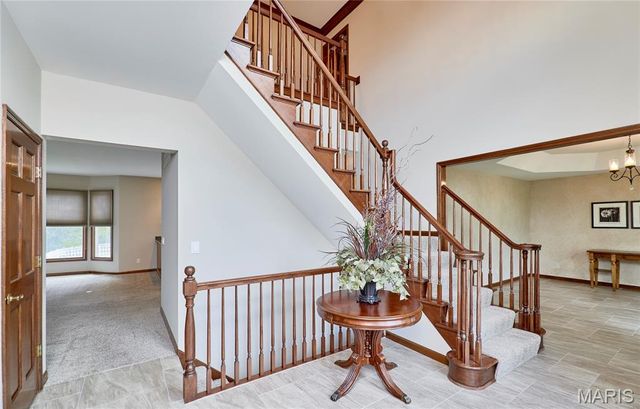 16 Delacroix Place, St Charles, MO 63303