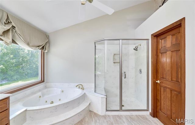 16 Delacroix Place, St Charles, MO 63303