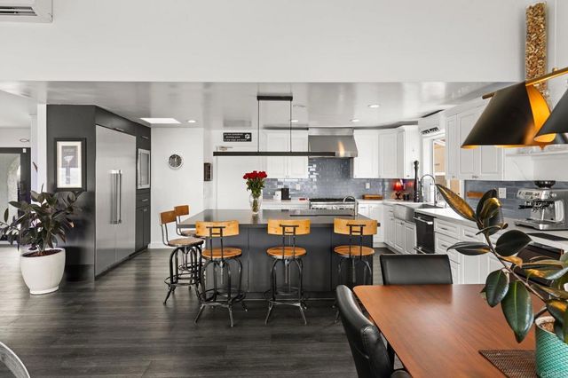 1414 Franciscan Way, San Diego, CA 92116