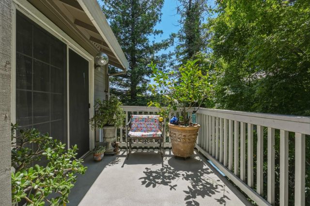 4705 Courtland Lane, Carmichael, CA 95608