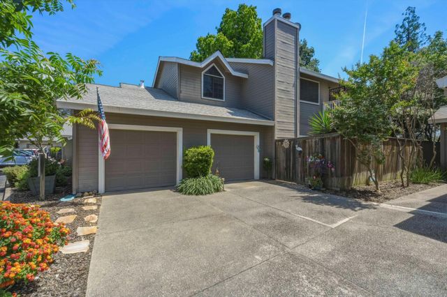 4705 Courtland Lane, Carmichael, CA 95608