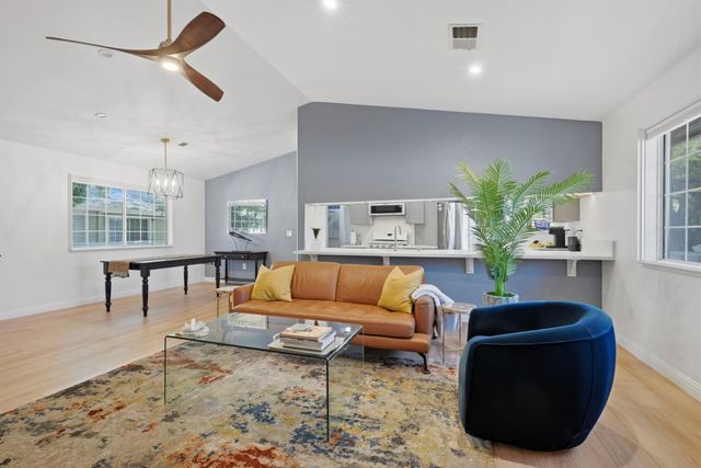 4705 Courtland Lane, Carmichael, CA 95608