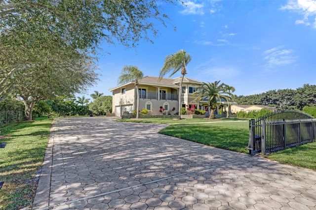 3061 SW 117th Ave, Davie, FL 33330