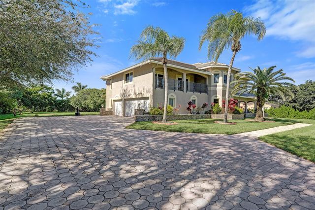3061 SW 117th Ave, Davie, FL 33330