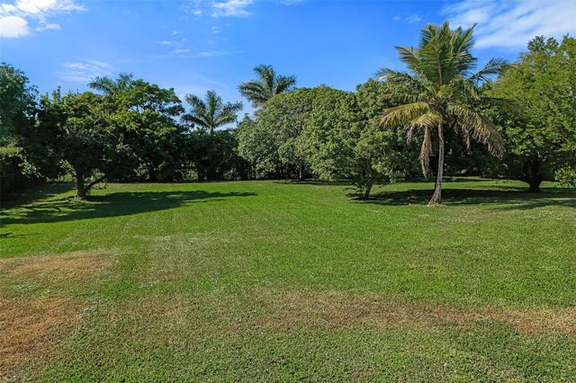 3061 SW 117th Ave, Davie, FL 33330
