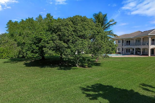 3061 SW 117th Ave, Davie, FL 33330