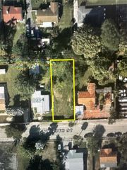 1600 NW 26, Miami, FL 33142