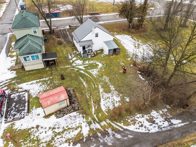 304 S Liberty St, New Castle, PA 16102