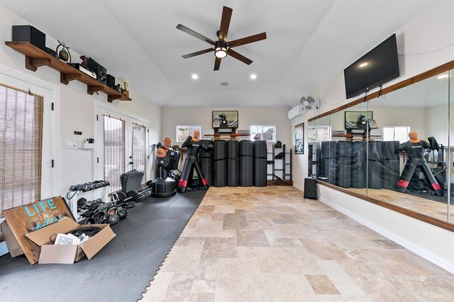 6915 Fall Creek Lane, Missouri City, TX 77459