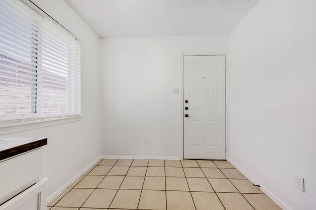 6345 Dorchester Trail, North Richland Hills, TX 76182