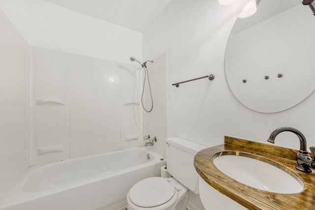 6345 Dorchester Trail, North Richland Hills, TX 76182