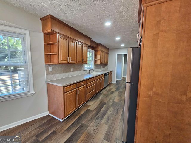 683 Ginger Cake Road, Fayetteville, GA 30214