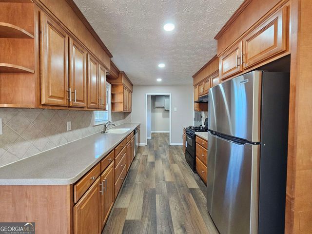 683 Ginger Cake Road, Fayetteville, GA 30214