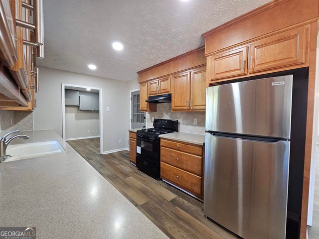 683 Ginger Cake Road, Fayetteville, GA 30214