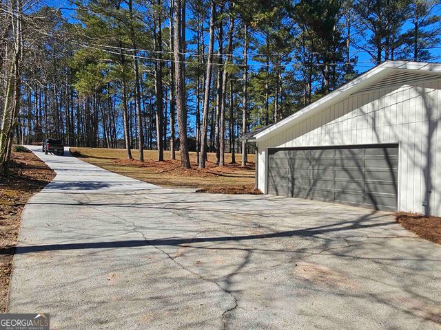 683 Ginger Cake Road, Fayetteville, GA 30214