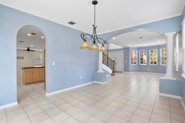 6370 Stonehurst Circle, Lake Worth, FL 33467