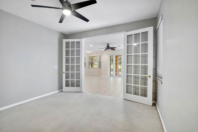 6370 Stonehurst Circle, Lake Worth, FL 33467