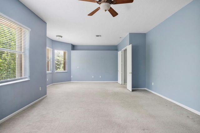 6370 Stonehurst Circle, Lake Worth, FL 33467