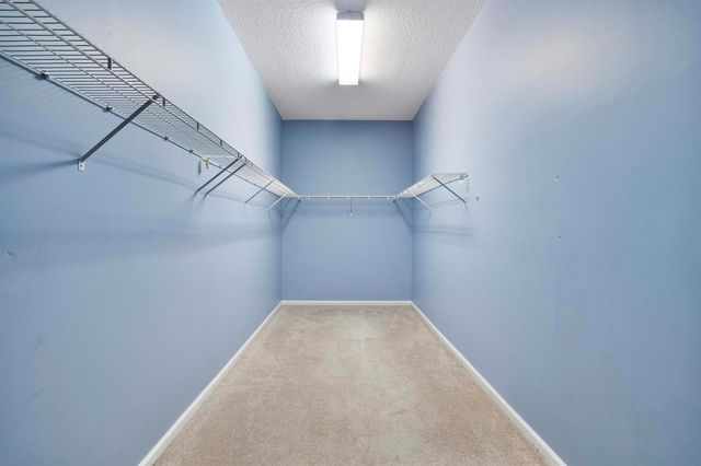 6370 Stonehurst Circle, Lake Worth, FL 33467