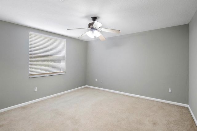 6370 Stonehurst Circle, Lake Worth, FL 33467